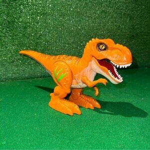 ZURU Robo Alive Attacking T-Rex robotic toy